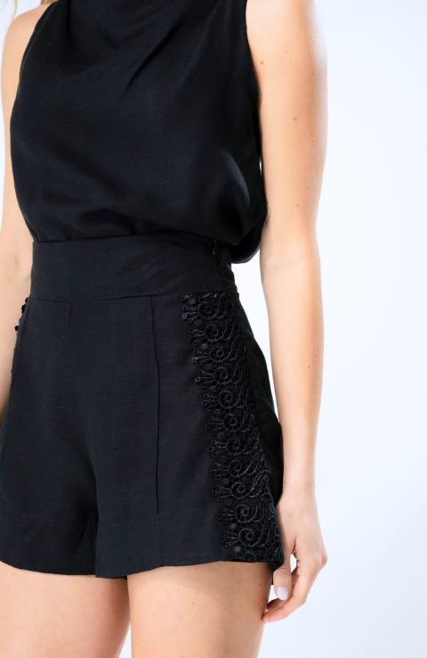 Lara Blouse